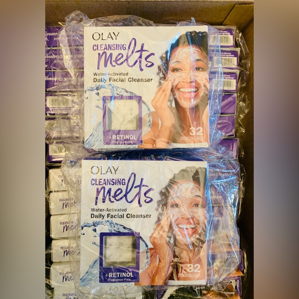 Olay Face Cleansing Melts with Retinol Wholesale Case 60 Boxes, 32 ct. Ea.
